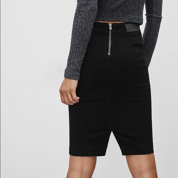 The Casting black denim stretch skirt - Picture 2 of 6